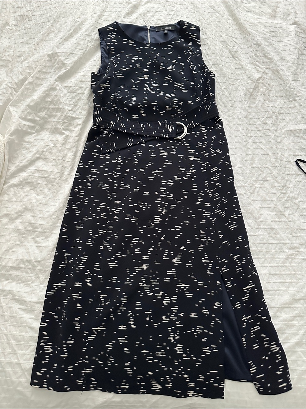 Ellen Tracy Navy and White Sleeveless Belted Midi Dress